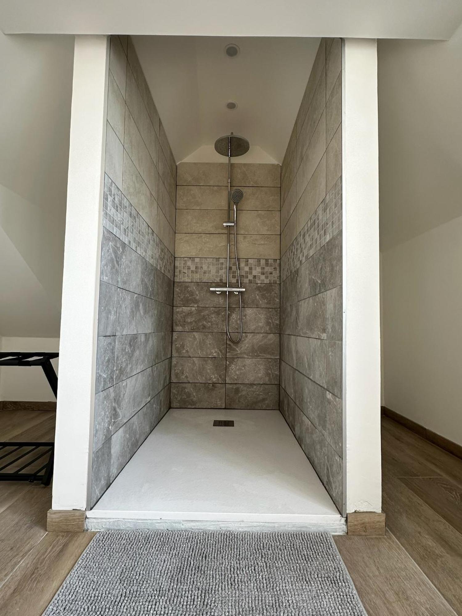 Chambre D'Hotes La Chaiserie Romeries Luaran gambar
